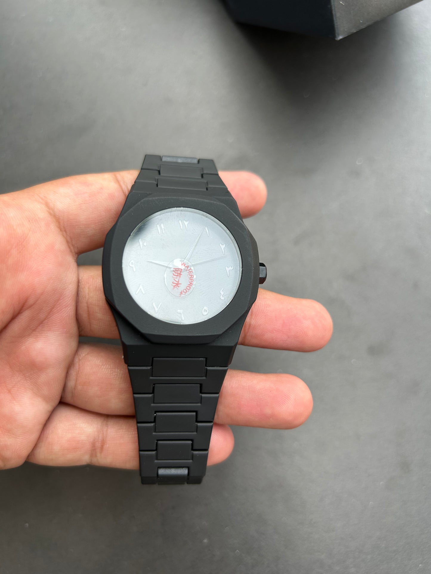 Black Arabic Aura Watch