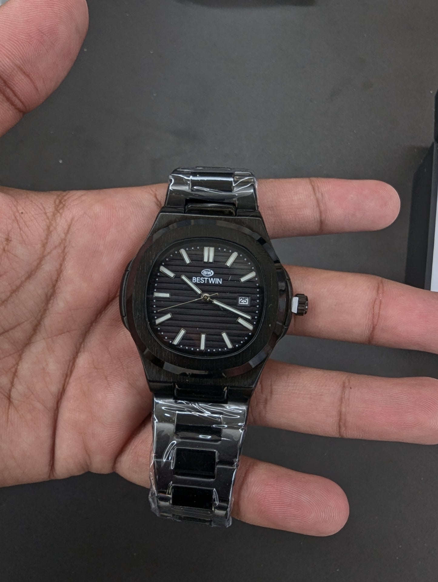 BESTWIN Full Black Stainless Steel Watch – Sleek. Bold. Timeless.